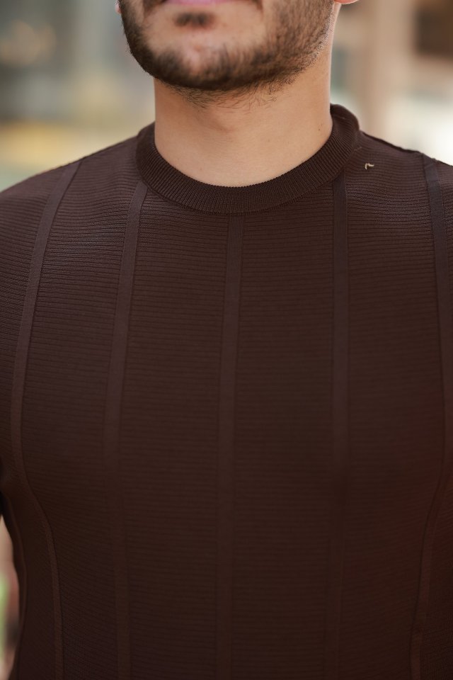 Erkek Desenli çizgi Kabartmalı Kısa Kollu Tişört