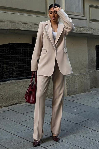 Yaka Ve Paçaları Püsküllü Takım Elbise 10043