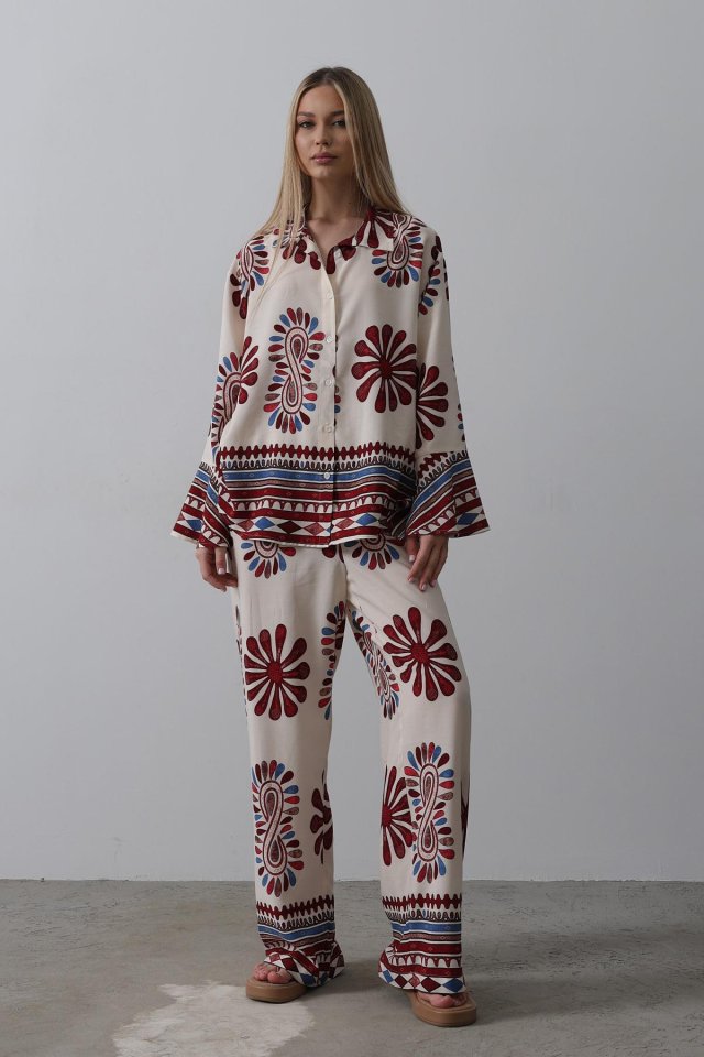 Desenli Kolları Volanlı Pantolon Takım - Kırmızı