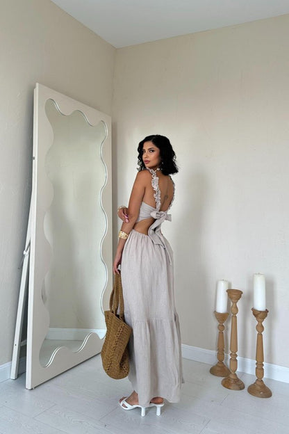 Bej Kolu Fırfırlı Bağlamalı Elbise