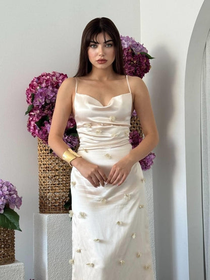 Dora Çiçek Detaylı Elbise