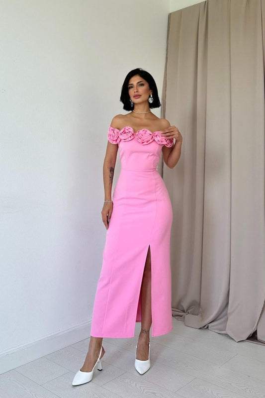 Pembe Madonna Yaka Güllü Elbise