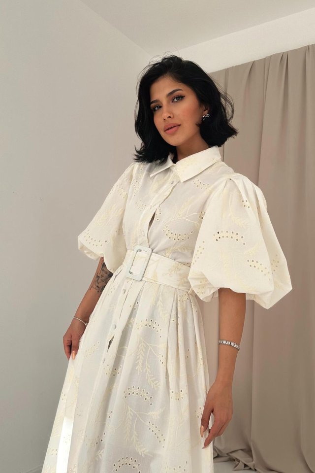 Ekru Pileli Balkon Elbise