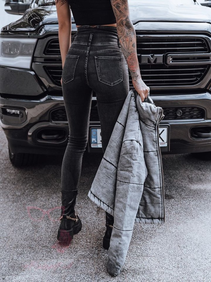 Kadın Fermuar Detay Yüksek Kemerli Kot Pantolon