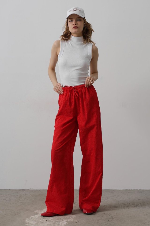 Beli Bağlamalı Brode Pantolon - Kırmızı