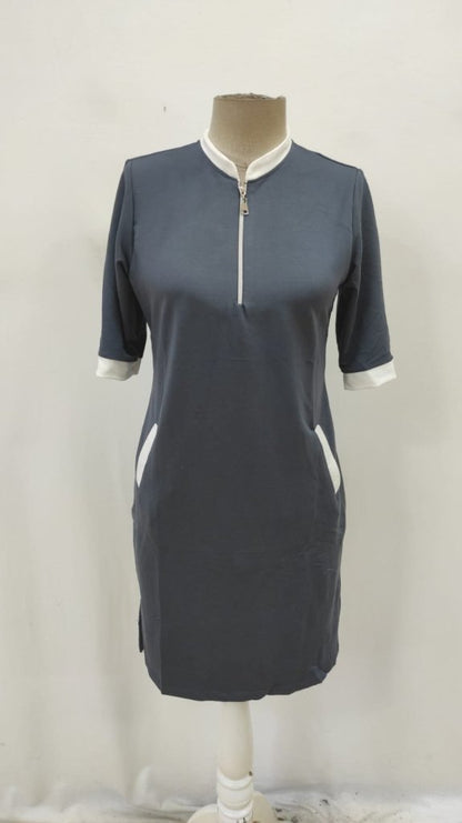 Kadın Kısa Kollu Yakadan Fermuarlı Cepli Yandan Yırtmaçlı Viskon Elbise