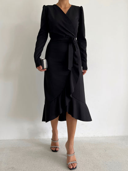 Krep Kumaş Midi Boy Kuşaklı Uzunkol Elbise 113 Cm