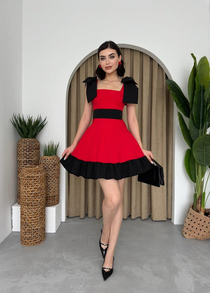 Miron Omuz Fiyonklu Elbise