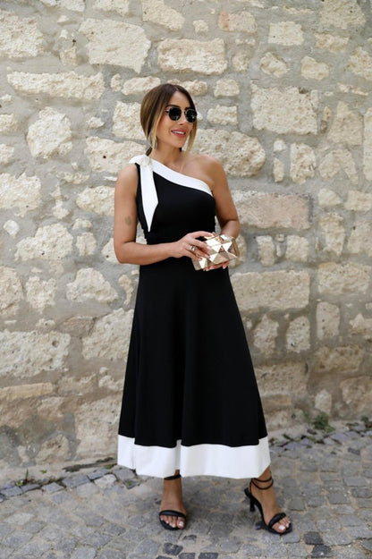 Kadın Tek Omuzu Açık Omuzlardan Kurdela Detaylı çift Renkli Ithal Krep Elbise