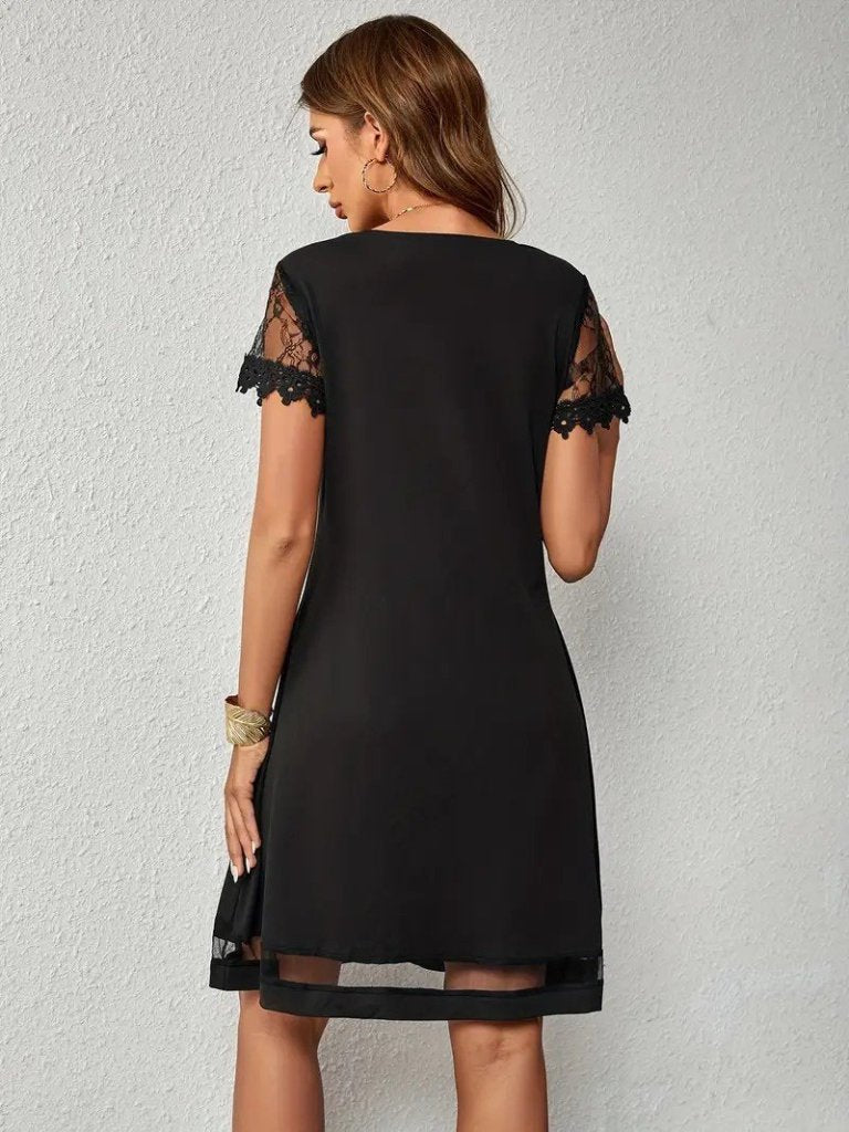 Kadın Kısa Kollu Lazer V Yakalı Etek Ucu Tül Detaylı Janjan Krep Elbise