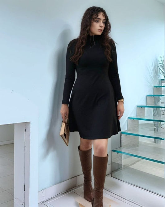 Kadın Uzun Kollu Balıkçı Yaka Salaş Kusa Akrilik Elbise