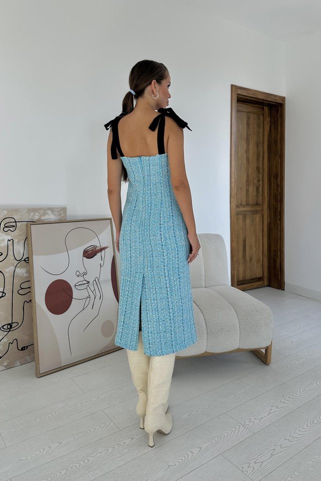 Mavi Kurdeleli Elbise