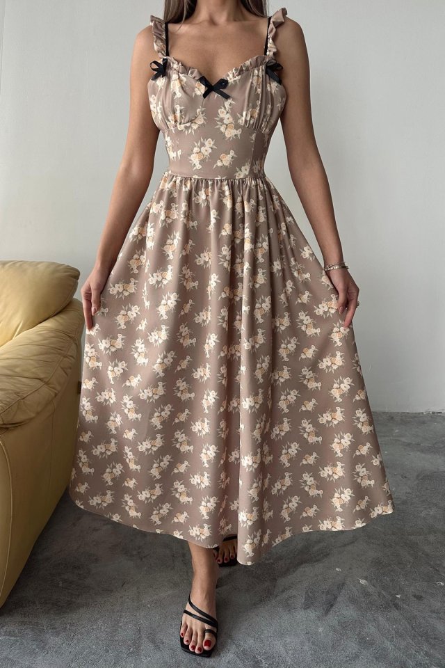 Kahverengi Önü Fiyonklu Çiçekli Elbise