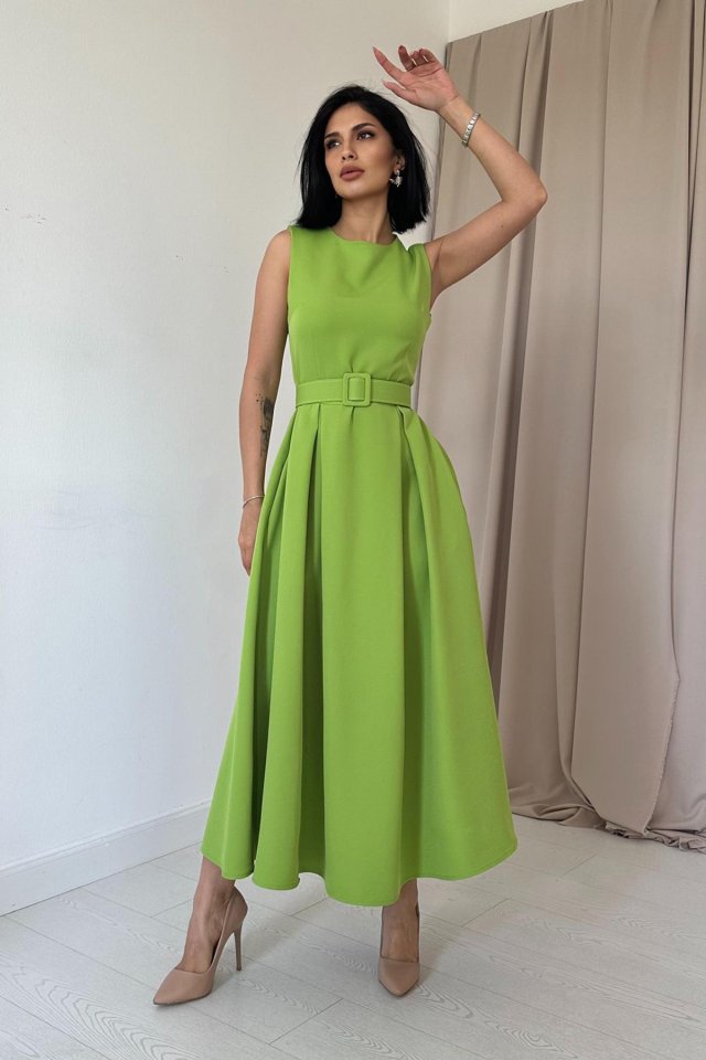 Fıstık Yeşili Halter Yaka Kloş Elbise