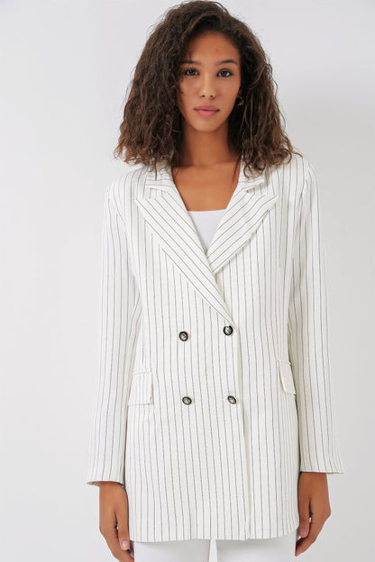 Beyaz Çift Düğmeli Çizgili Blazer Ceket 0699