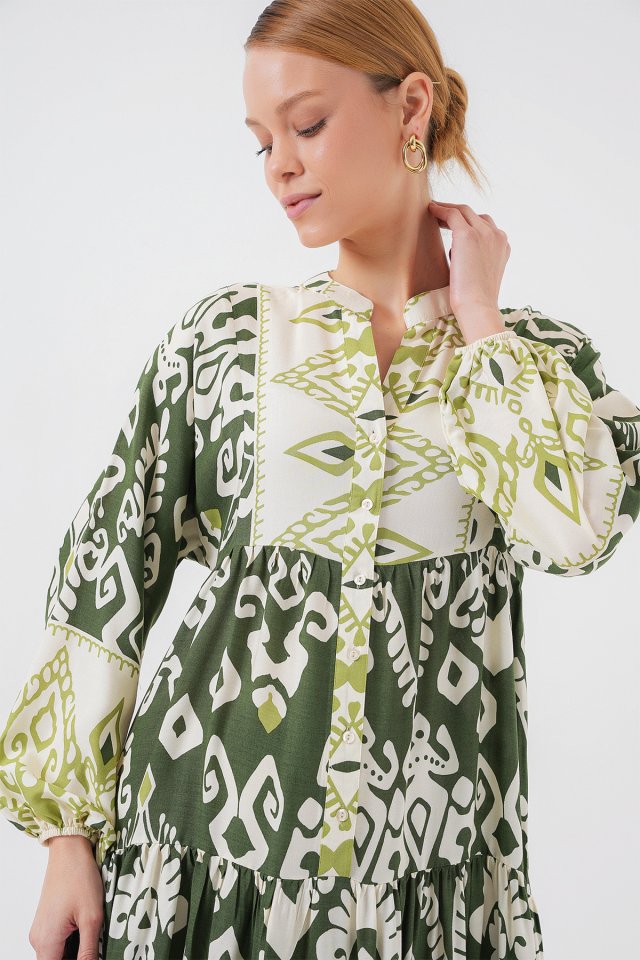 2423 Otantik Desenli Tesettür Elbise - B. Haki