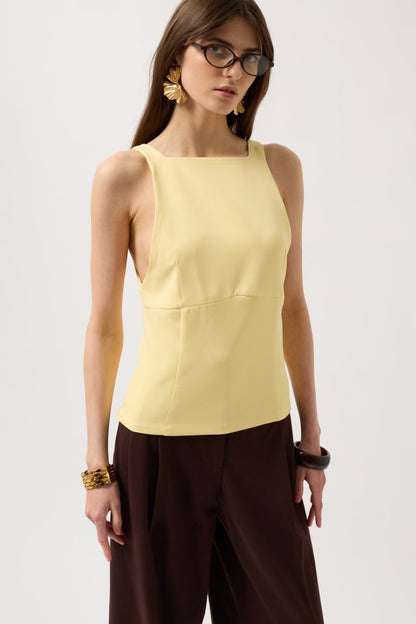 Sırt Kurdele Detay Bluz