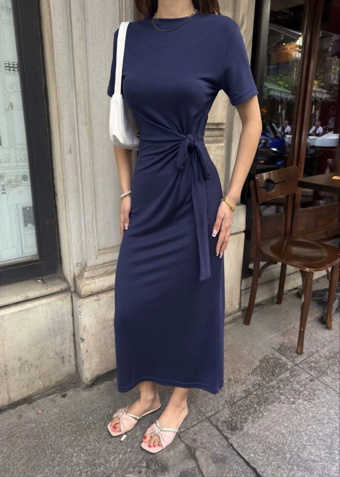 Osy Modal Yumuşak Dokulu Kumaş Bisiklet Yaka Kısa Kollu Kuşaklı Uzun Elbise - Mavi