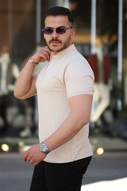 Erkek Yakası Fermuarlı Kısa Kollu T-shirt