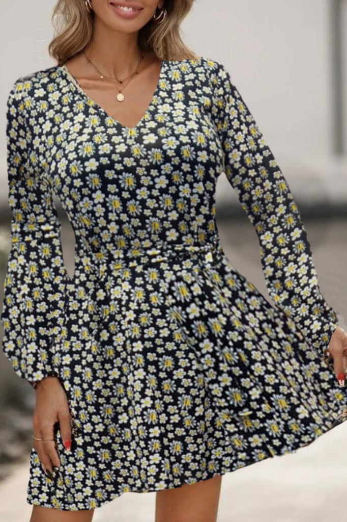 Kadın Uzun Kollu V Yaka çiçek Desenli Helen Kumaş Elbise