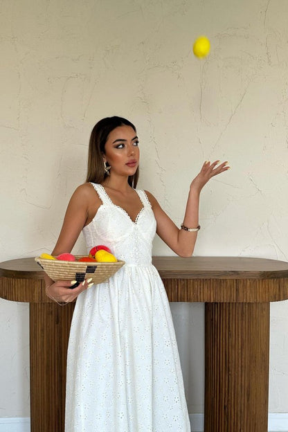 Ekru Dantel Detaylı Askılı Elbise