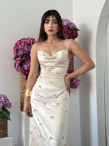 Dora Çiçek Detaylı Elbise