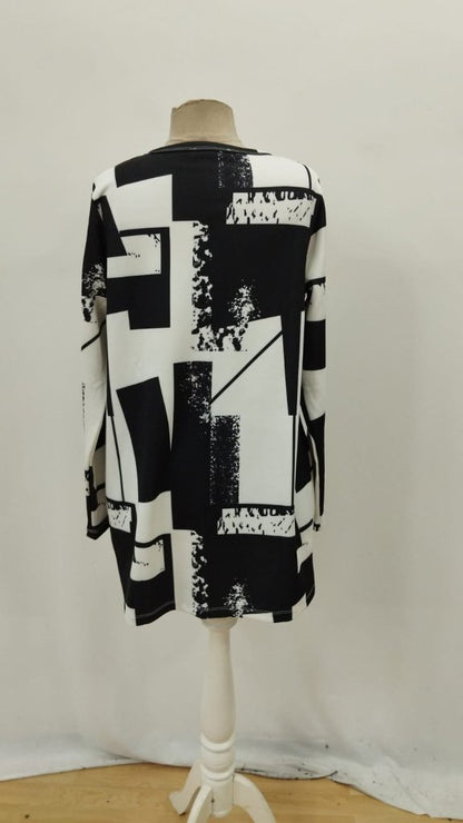 Kadın Uzun Kollu önü Açık Desenli Modal Kısa Ceket