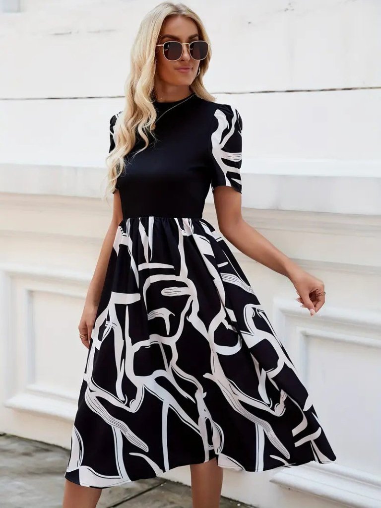 Kadın Kısa Kollu Yarı Balıkçı Yaka üst Viskon Alt Desenli Dokuma Midi Elbise